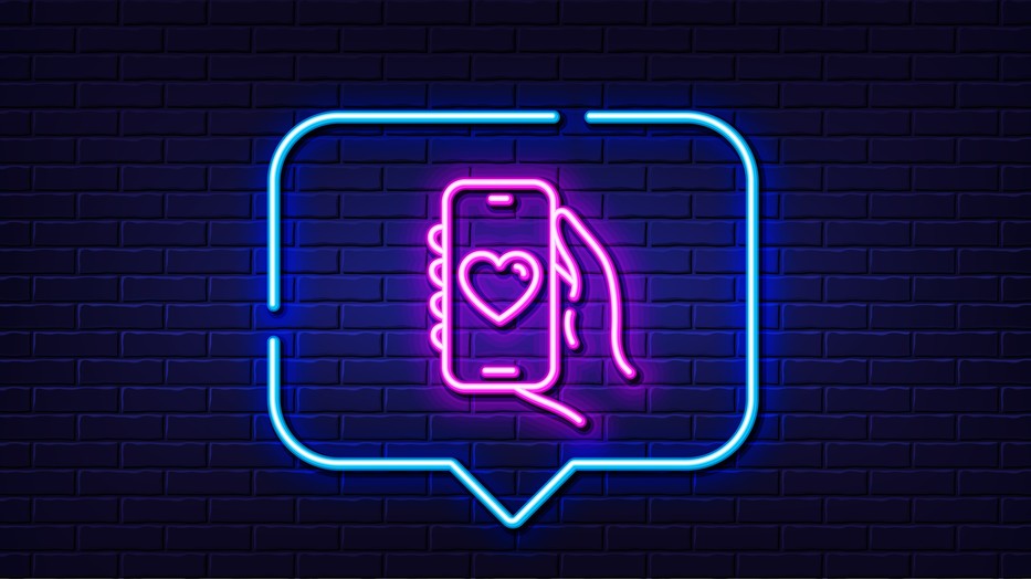 Az online ismerkedés számos csapdát rejt - segítünk, hogyan kerüld el