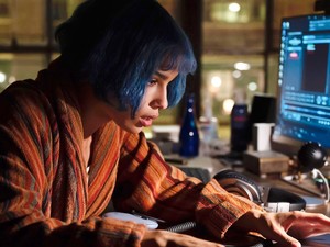 „Facebook-troll van a családomban, és még csak nem is tud róla”