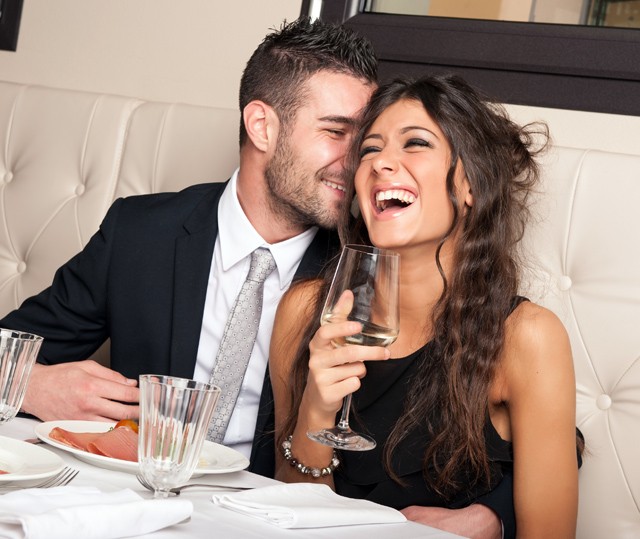 Tényleg a harmadik randiig kell várni a szexszel?