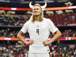 Ez az álomszép lány a norvég Erling Haaland focicsillag nagy szerelme, nem akármivel foglalkozik