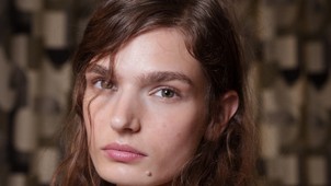 Felejtsd el végre a vastag sminket – a bőröd is megérdemli a nyári szabadságot