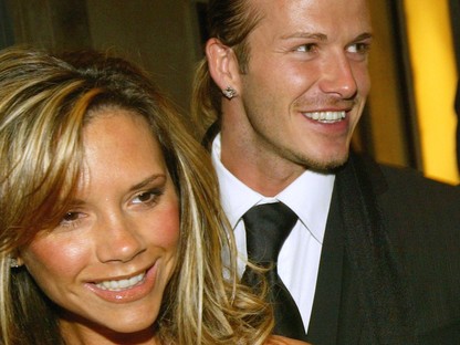 Dokumentumfilm készül a Beckham családról: hatalmas összeget kaszálnak vele