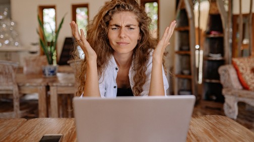 „Most jön az a rész, hogy az összes pénzem ellopják, ugye?” - Egy nap alatt kétszer próbáltak kirabolni