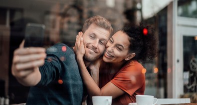 Lehet kapcsolatom valakivel, aki sokkal dögösebb nálam?