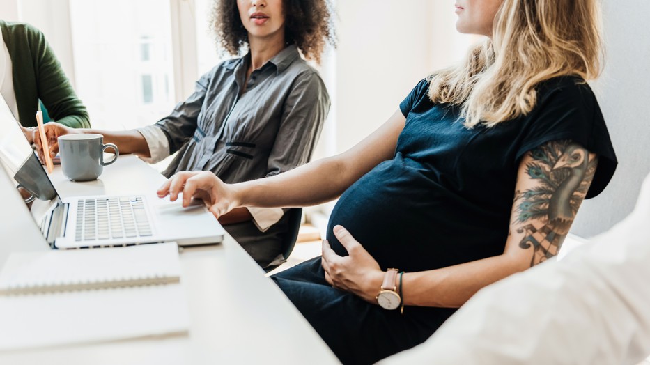 Ezek a jogok illetnek meg anyaként a munkahelyeden