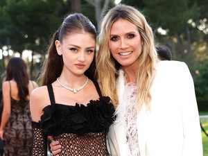 Heidi Klum és lánya ikertoronyként szántotta fel a Velencei Filmfesztivál vörös szőnyegét