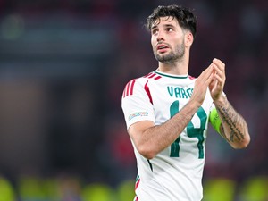 7 csodás fotó Szoboszlai Dominik menyasszonyáról, akit egy év után eljegyzett a sztárfocista