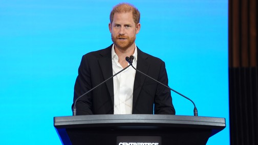 Harry herceget ennél jobban már nem alázhatták volna meg, a saját családja volt az elkövető
