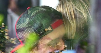 Ez minden magazin rémálma: a Beckham fiú összehozta