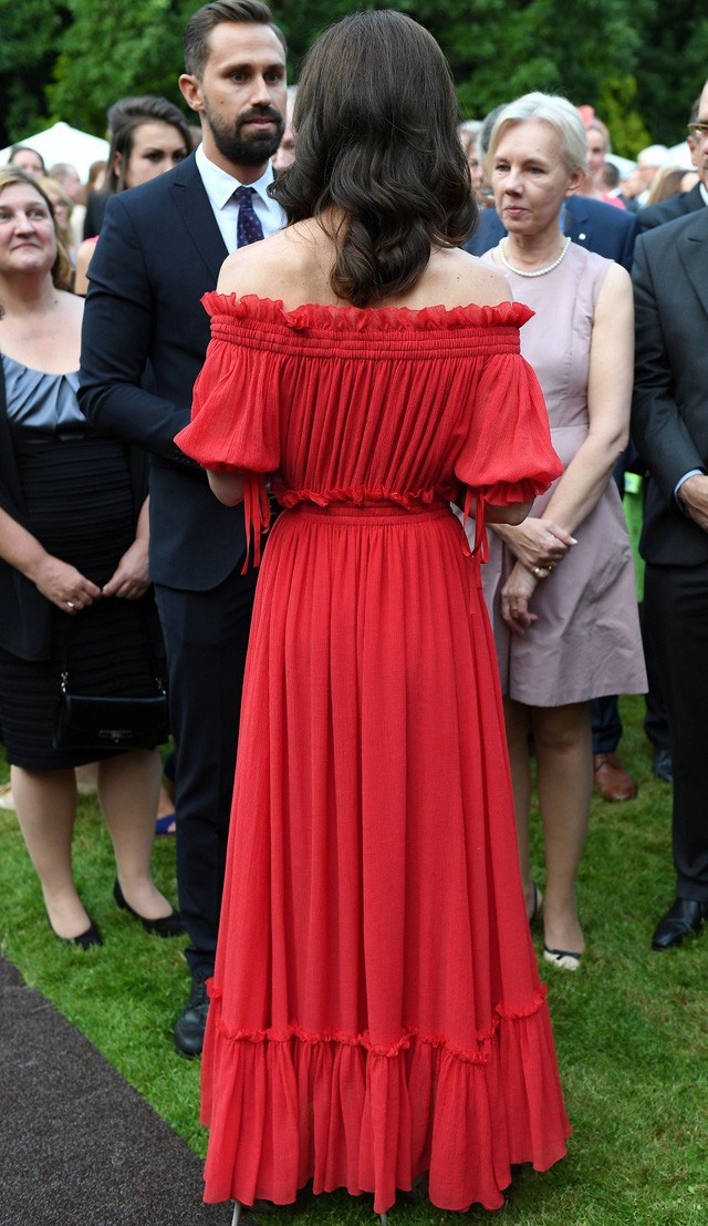 Kate Middleton Alexander McQueen ruhában