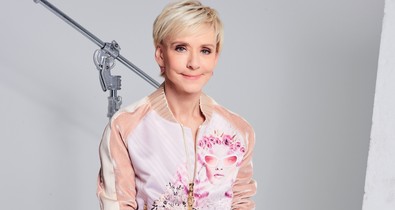 Jakupcsek Gabriella zseniális trükkjét minden 50 feletti nőnek látnia kell! Évekkel fiatalabbnak tűnhetsz!