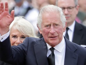 "Sokk és szomorúság" - kórházba kerülése után először szólalt meg Károly király