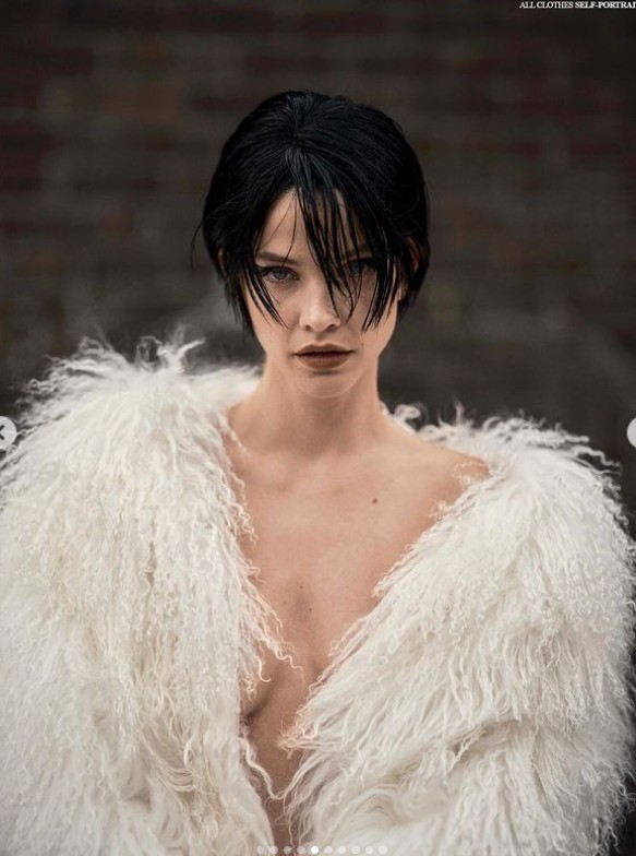 Még hogy rövid hajjal nem lehet valaki igazán nőies!?