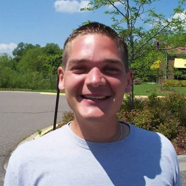 Így fest a depresszió: Mosoly mögé rejtett öngyilkossági hajlam