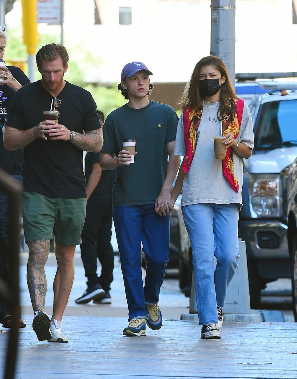 Zendaya leckét ad tökéletes őszi, átmeneti öltözködésből