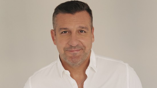 Csányi Sándor: Valamennyire minden művész szeretethiányos