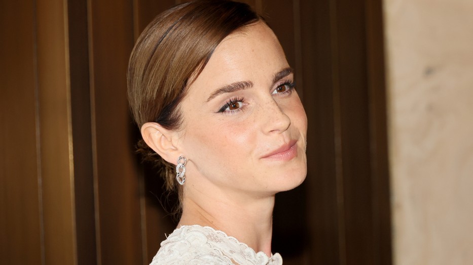 Emma Watson élete egyik legszebb ruháját öltötte magára, ráadásul Vilmos herceg oldalán