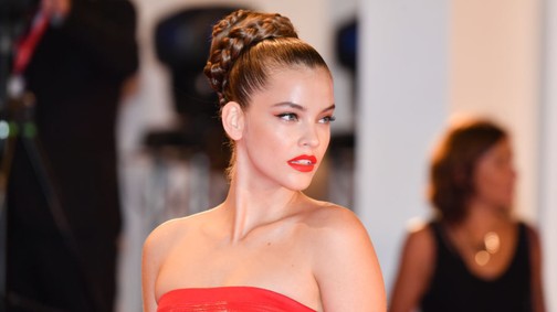 7 pillanat, amikor Palvin Barbara a legnagyobb sztárokat is túlragyogta a vörös szőnyegen