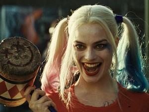 Harley Quinn visszatért és elképesztően jól áll neki, hogy szakított Jokerrel