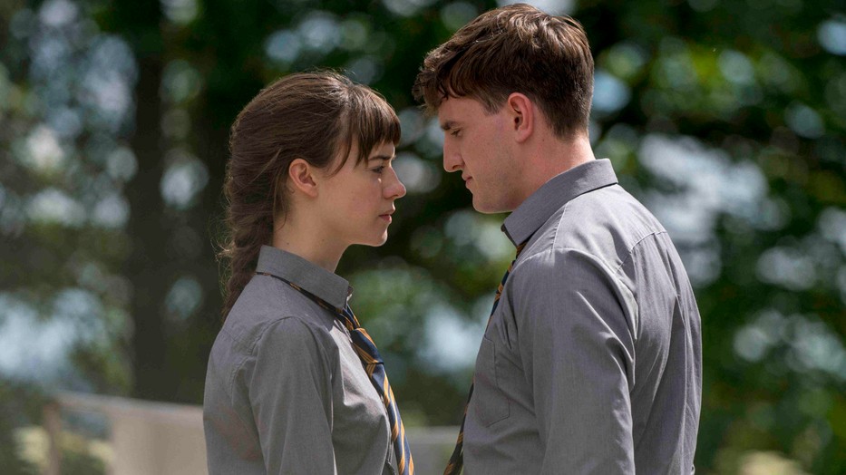 Ezeket az erotikus sorozatokat nem érdemes kihagyni (Fotó: Normális emberek című sorozat)