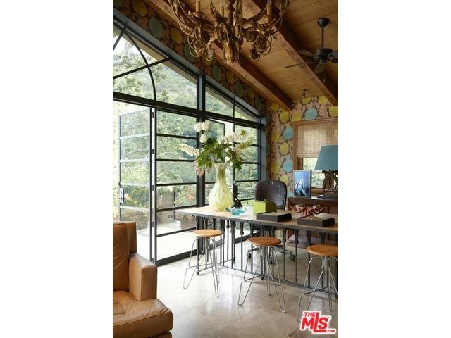 Jennifer Lopez új álomotthonától leesik az állad