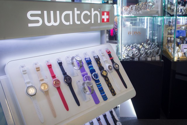 És a gyerekeknek sem kell kimaradniuk&#8230;Válogass kedvedre a swatch színes gyermek karórái között!
