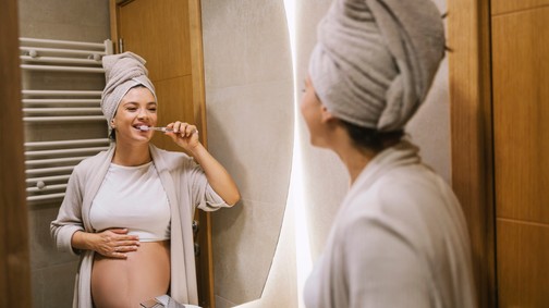 Ez az oka, ha romlanak a fogaid terhesség alatt