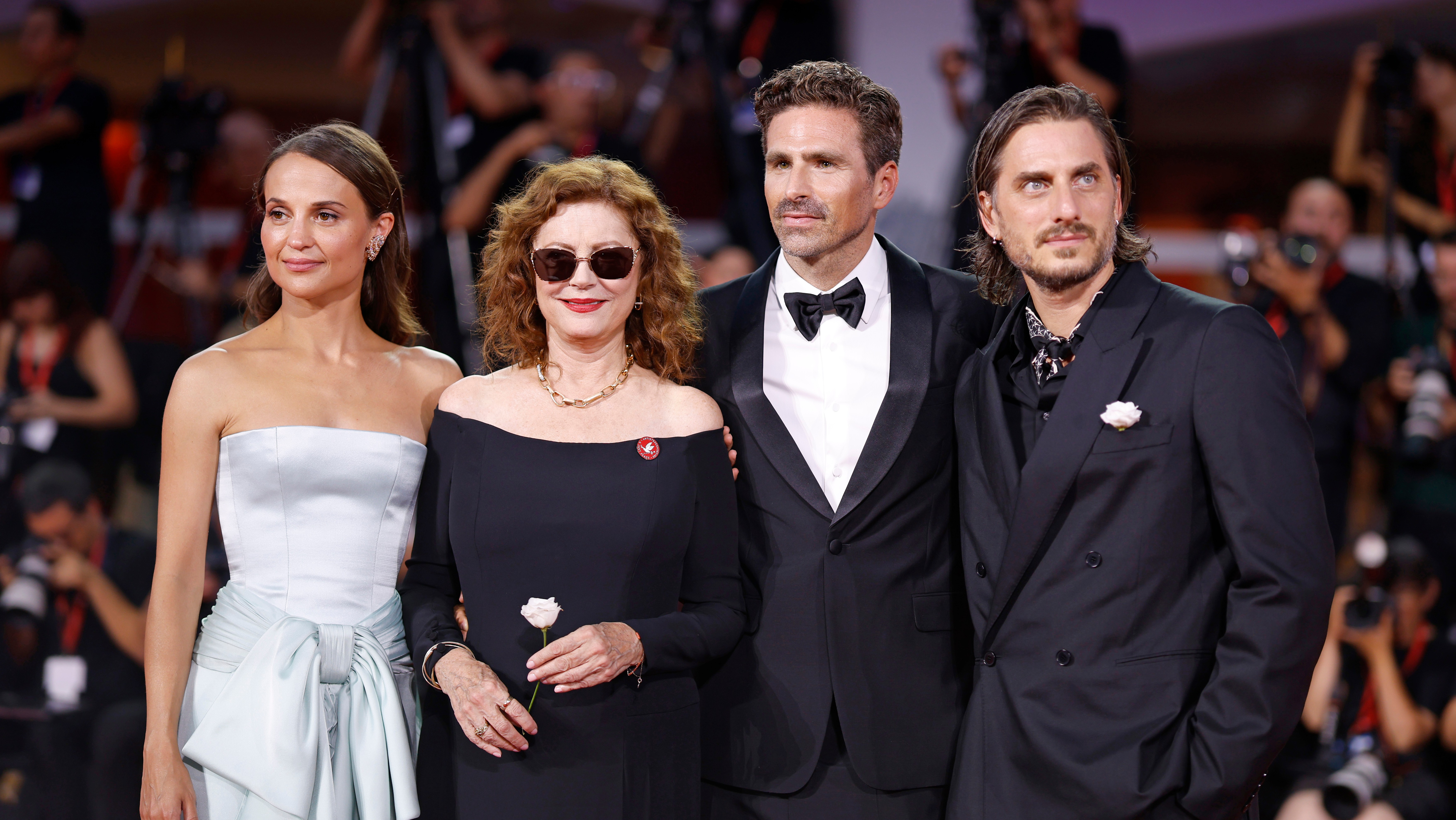 Megvan az év legérzékibb romantikus filmje, The Echo Chambert egyszerűen mindenkinek látnia kell