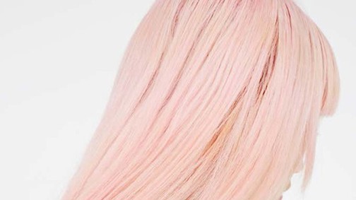 Hölgyek a fürdőszobából. A Louis Vuitton a természetességet ünnepli