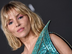Sienna Miller bohém stílusa a 2000-es évekből a mai napig megállja a helyét