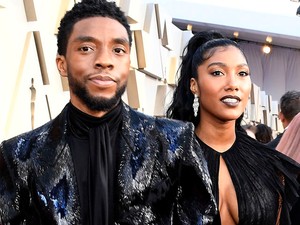 Halála előtt nem sokkal vette feleségül szerelmét Chadwick Boseman