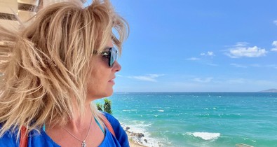 Ott talált rá a szerelemre, ahol legkevésbé várta: Pakai Erzsébet Albániában kezdett új életet – ezt az országot neked is látnod kell!