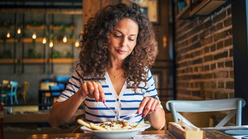 Ez az 5 étel a legjobb, amit fogyaszthatsz, ha jobban szeretnél aludni: már tudományosan is bizonyították