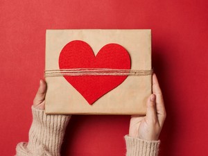 A jó üzletbe bele van kalkulálva, hogy segít valakiknek