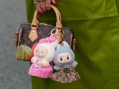 Tízezrek egy játékért, amiről nem is tudod, hogy fog kinézni: a Labubu-mánia