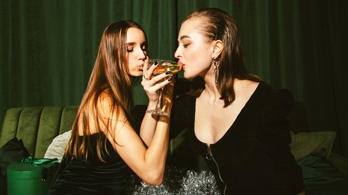 „Ha valaki egyszer-kétszer berúgott életében, az azt jelenti, hogy megnézte a szélét, ha valaki havonta többször leissza magát, az hatalmas probléma”