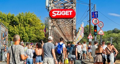 Sziget Fesztivál 2025: mobilnet, 5G és elképesztő adatforgalom – így bírja a hálózat a több százezres bulit