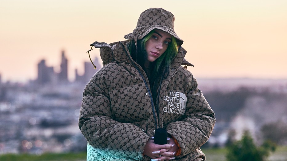 Billie Eilish őszintén vallott arról, milyen traumákat okozott számára, hogy 11 évesen pornót nézett! 