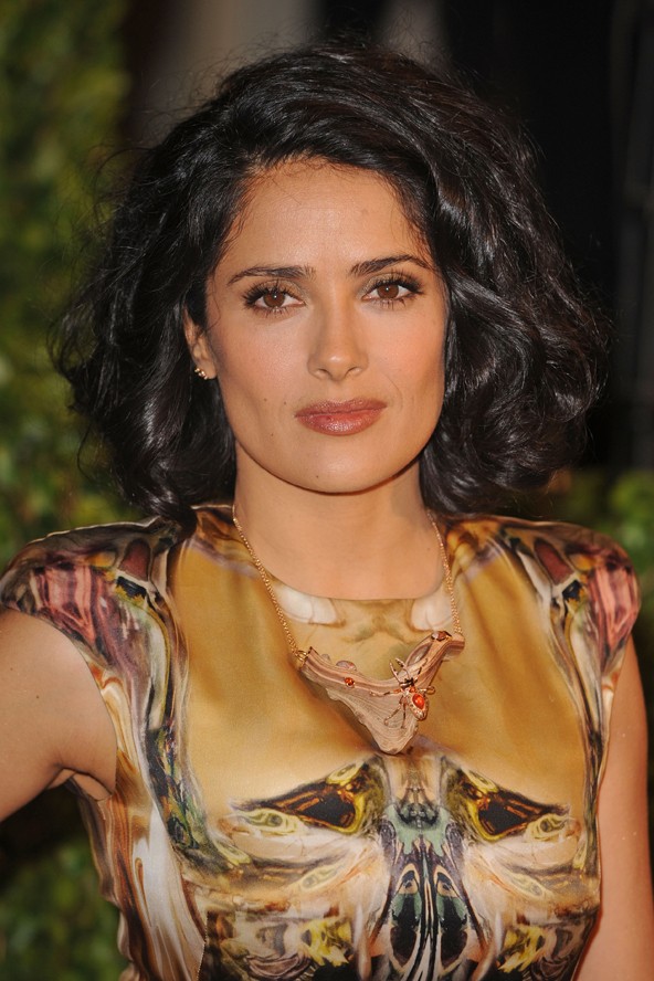 Frizurák és hajstílusok a sztároktól, amit bevethetsz az esküvődön is