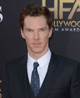 Hollywood, 2014. november 14. – Benedict Cumberbatch elegáns öltönyben érkezett a 18. Hollywood Film Awards gálára. Karizmatikus megjelenése a vörös szőnyegen is visszaköszönt.