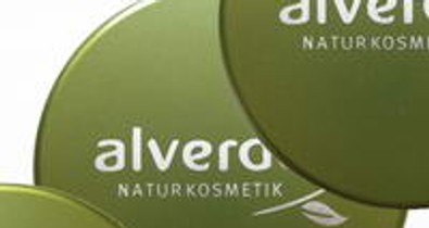 Sminkelj ásványi eredetű termékekkel