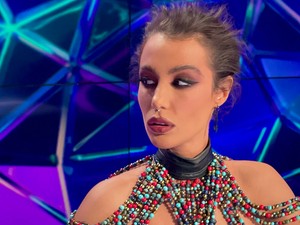 Tóth Andi felsőtestét varázslatos ásványok borítják a Sztárban sztár hatodik adásában