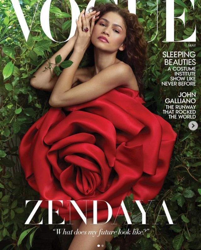 Zendaya csak úgy ragyog a Vogue címlapján