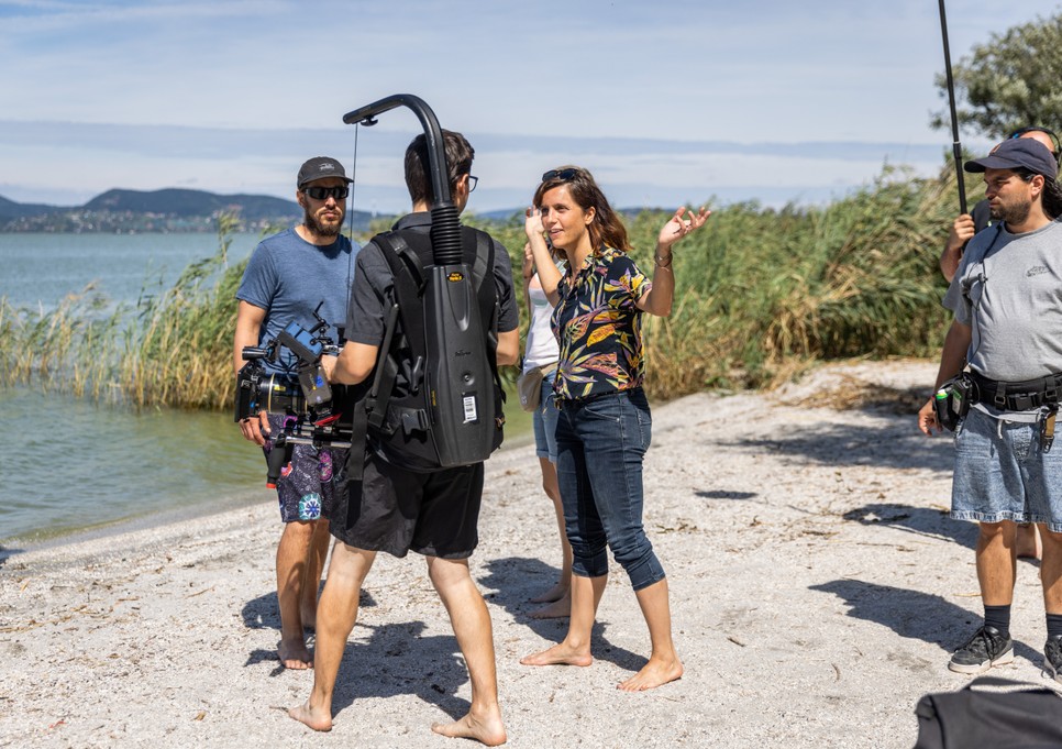 A Véletlenül írtam egy könyvet az első hazai zöld filmes produkció