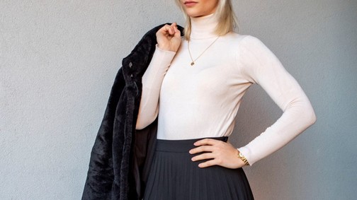 Fodor Csenge ma egy igazán klasszikus szettet mutat be: minden darabja időtálló