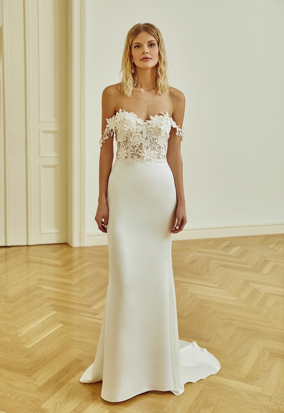 A meseszép menyasszonyi ruhák tervezője, Sármán Nóra a következő szezonra valami igazán különleges álmodott meg