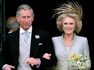 Károly király és Kamilla intim beszélgetését is feldolgozza A korona