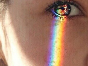 Elképesztő trend: szivárványszínű szemöldök!! Imádni fogod!