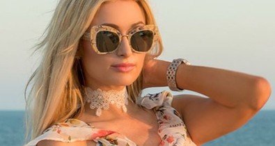 Paris Hilton elnapolta az esküvőjét. Az ok pedig nagyon furcsa...