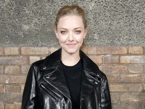 Amanda Seyfried babát vár!